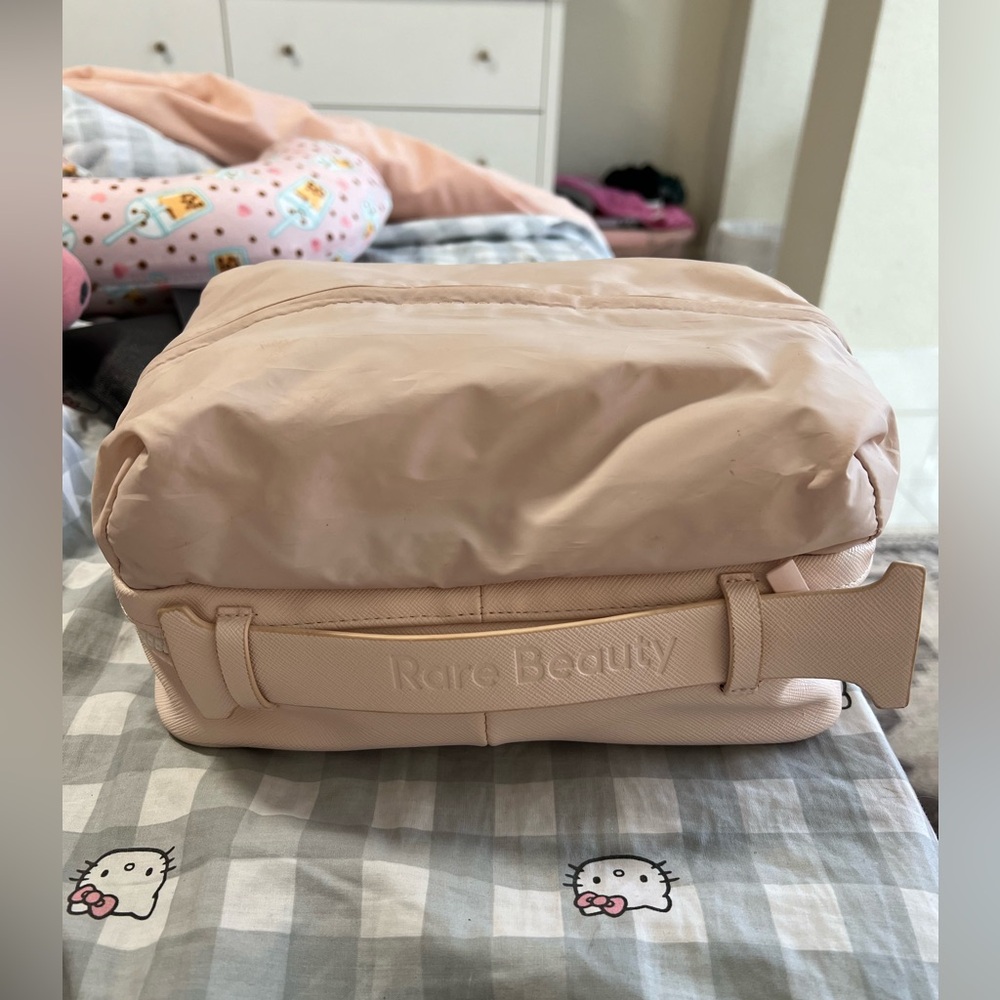 Rare Beauty Puff Toiletry nude/pink